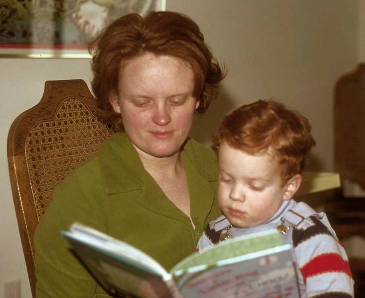 ../Images/Chris and Mom Reading.jpg